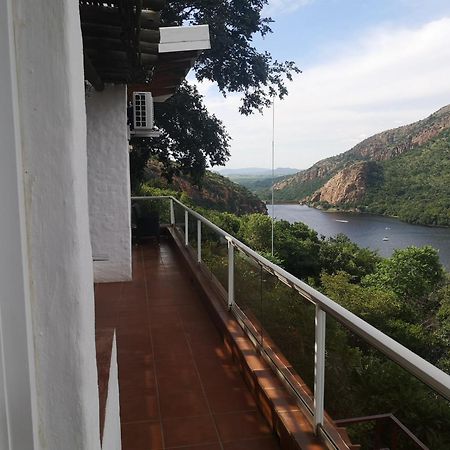 Letamong Bed & Breakfast Hartbeespoort Ruang foto