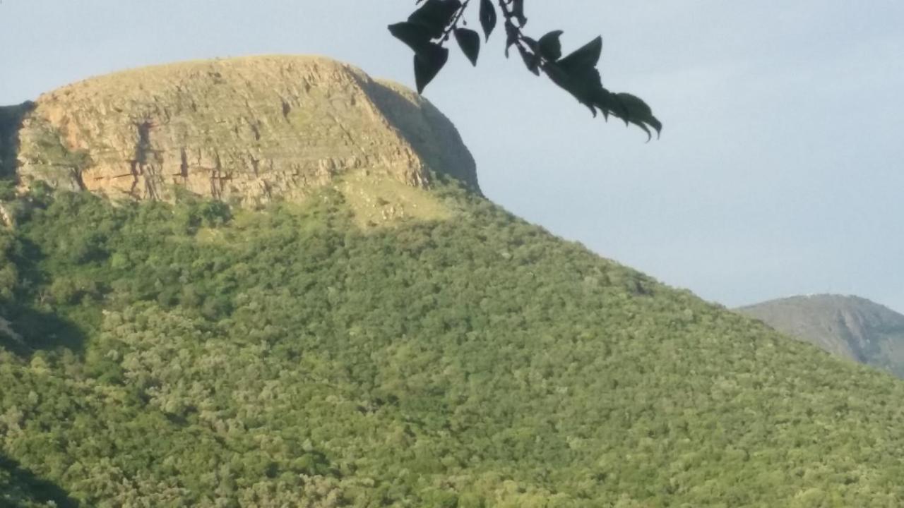 Letamong Bed & Breakfast Hartbeespoort Bagian luar foto