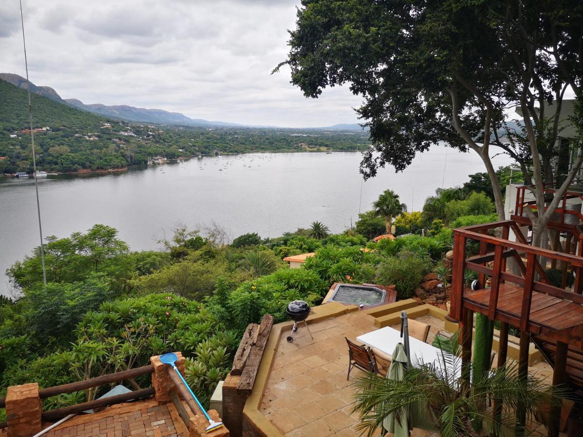 Letamong Bed & Breakfast Hartbeespoort Bagian luar foto