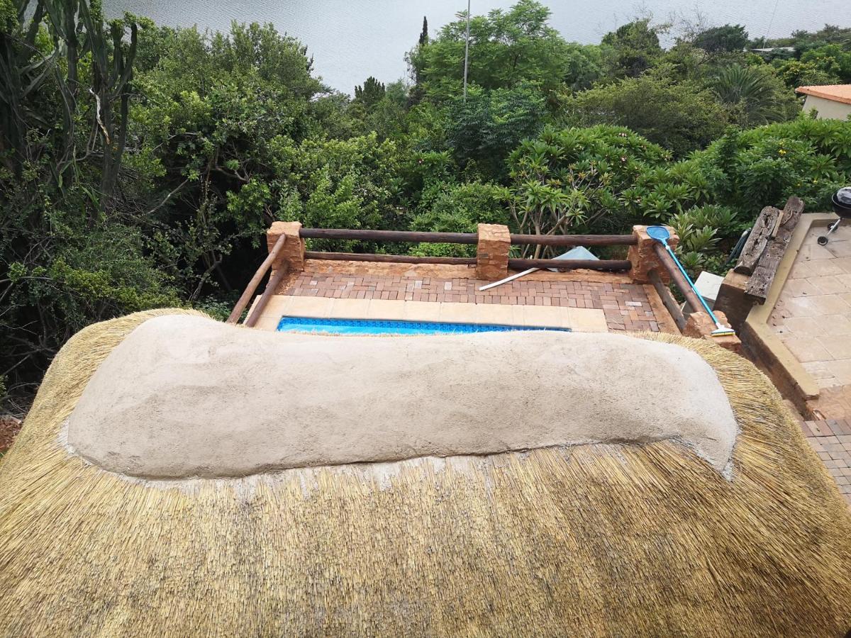 Letamong Bed & Breakfast Hartbeespoort Bagian luar foto