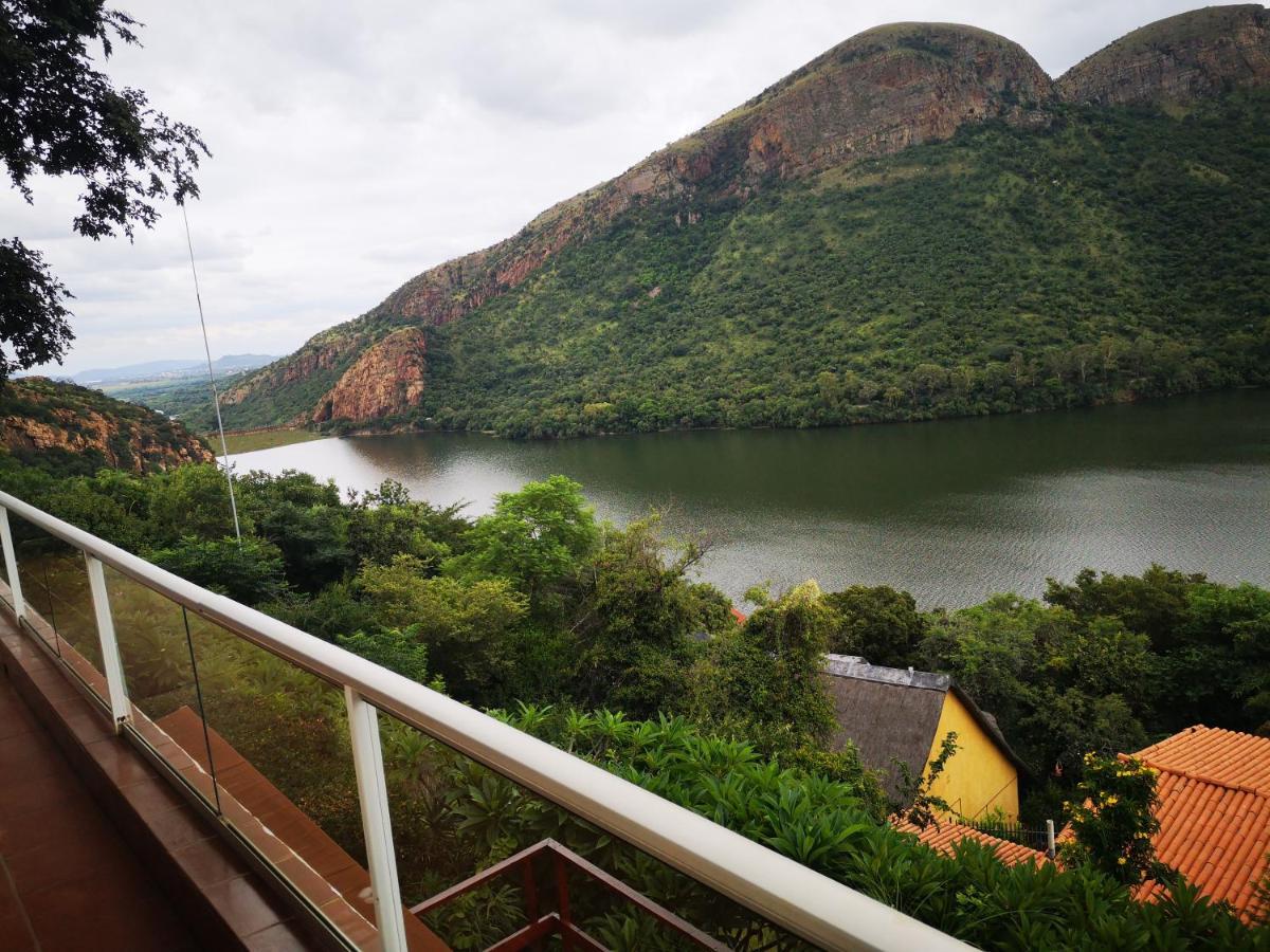 Letamong Bed & Breakfast Hartbeespoort Bagian luar foto