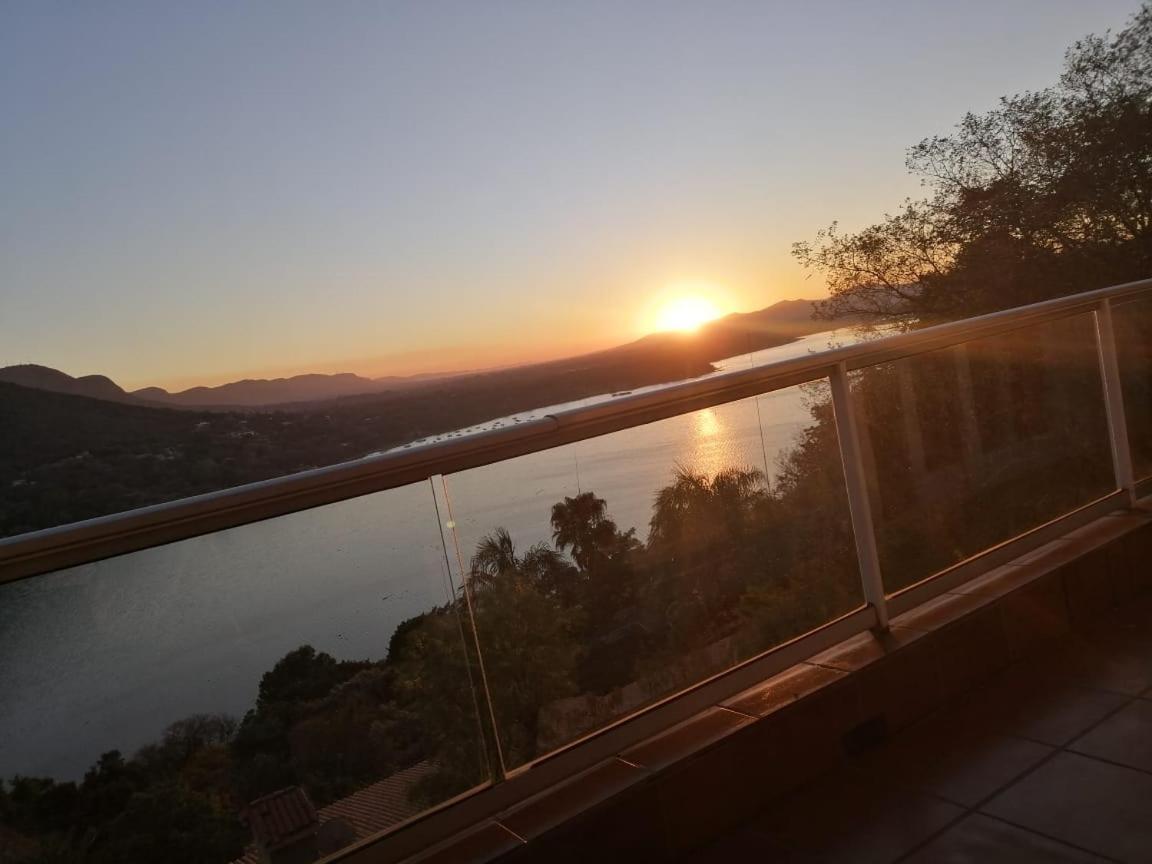 Letamong Bed & Breakfast Hartbeespoort Bagian luar foto