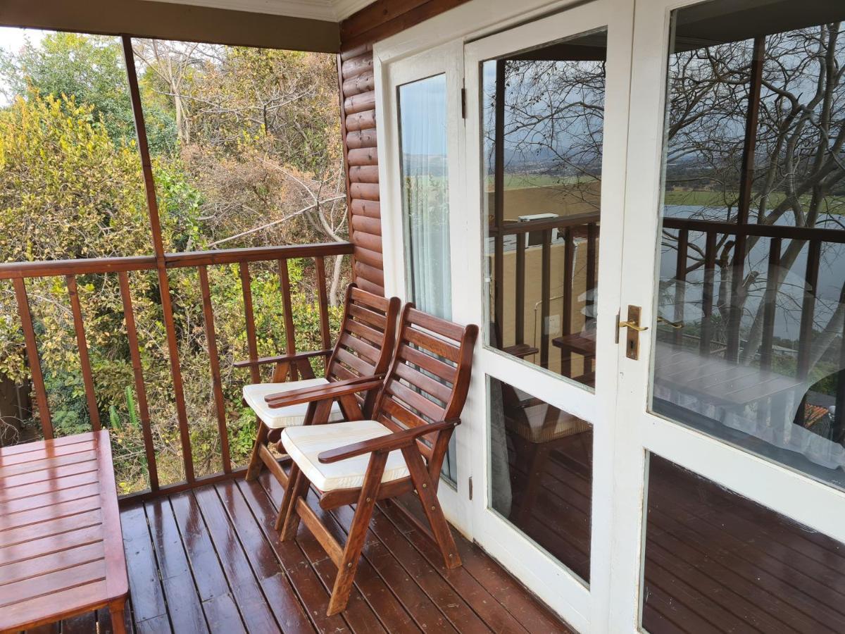 Letamong Bed & Breakfast Hartbeespoort Bagian luar foto